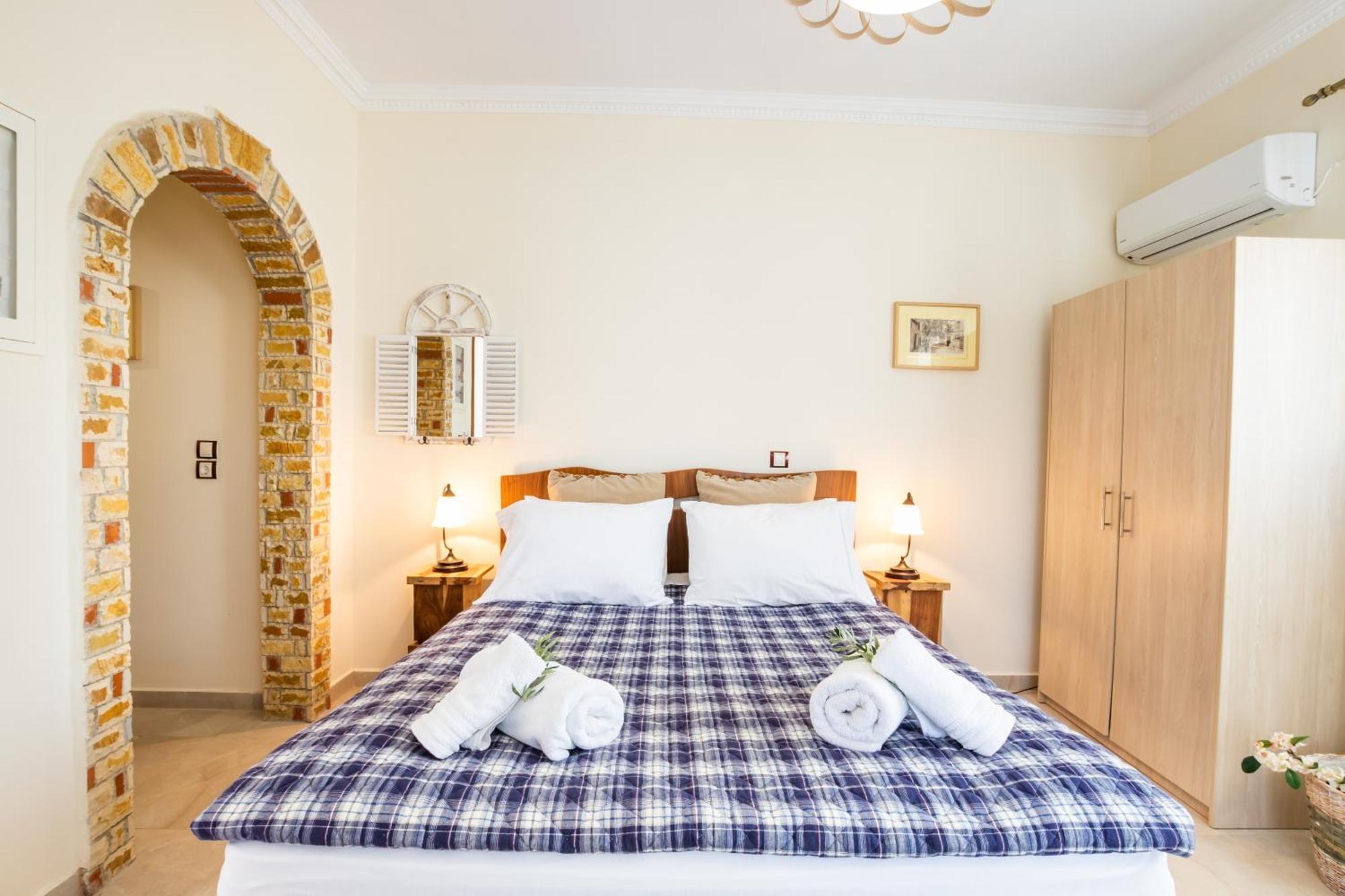 Apartment Olive #4 Karpathos Town (Pigadia)